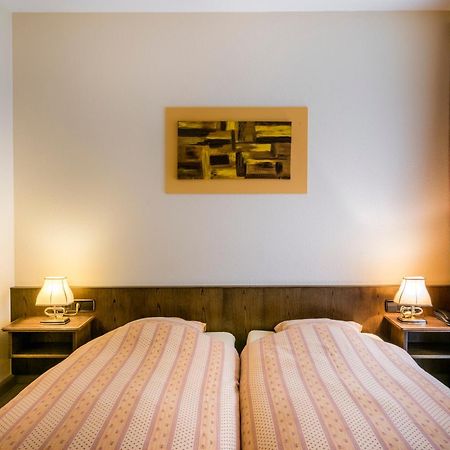 Hotel Restaurant Le Cigalon Waldbillig Zewnętrze zdjęcie