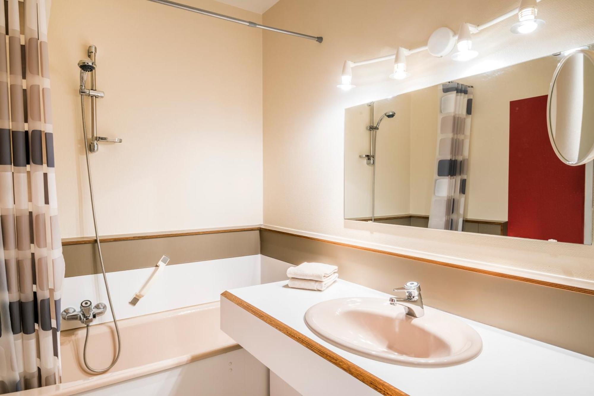 Hotel Restaurant Le Cigalon Waldbillig Zewnętrze zdjęcie
