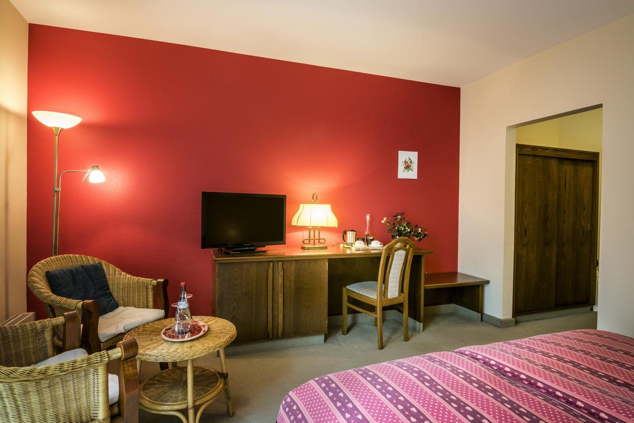 Hotel Restaurant Le Cigalon Waldbillig Zewnętrze zdjęcie