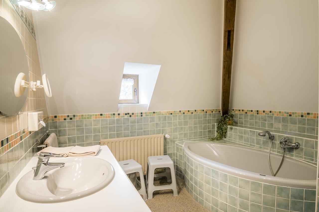 Hotel Restaurant Le Cigalon Waldbillig Zewnętrze zdjęcie